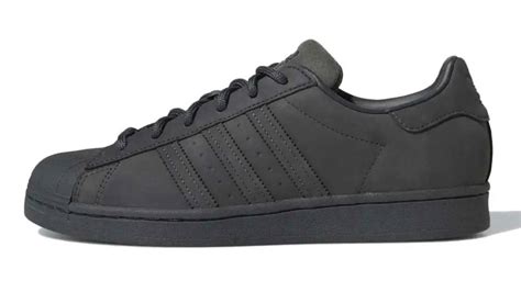 adidas superstars herren schwarz gold|adidas superstar size chart.